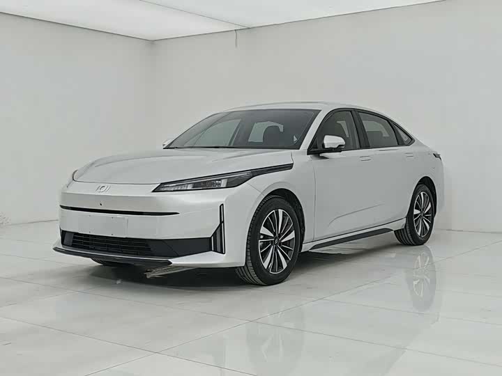 2024 Changan Qiyuan A05 2024 70 Pro