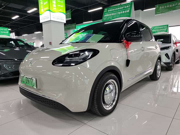 Wuling Bingo 2023 model 333km Lingxi Internet model