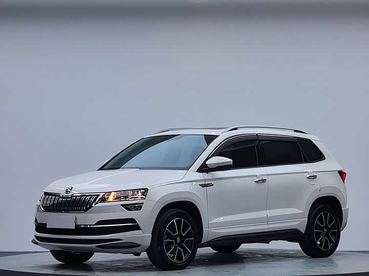 Skoda Karoq 2022 TSI280 Luxury Edition