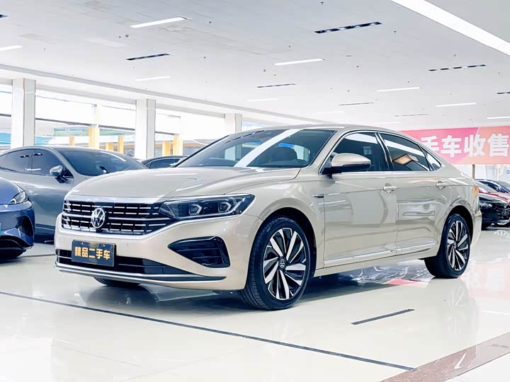 2022 Passat 2022 330TSI Starry Sky Deluxe Edition