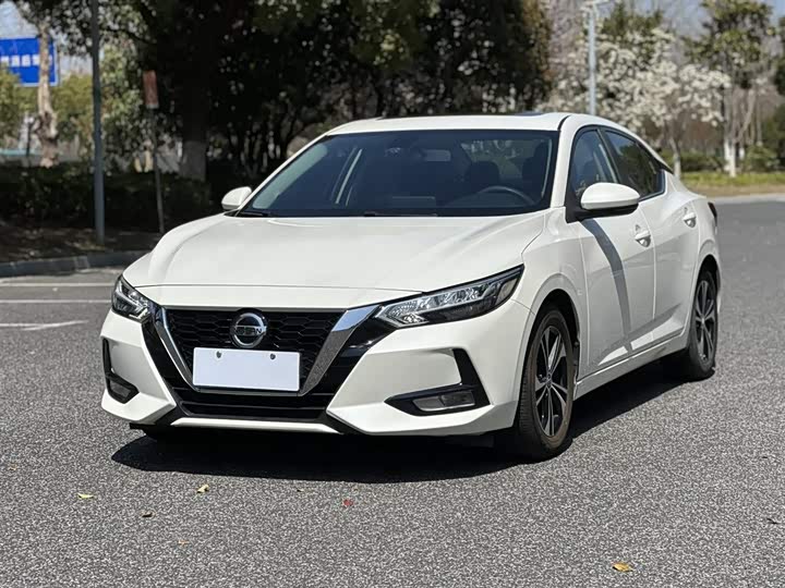Sylphy 2020 model facelift 1.6L XL CVT Enjoy Edition