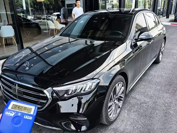 Mercedes-Benz E-Class 2024 E 300 L Fashion Model
