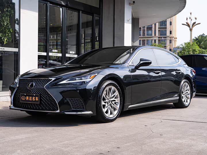 2022 LexusLS 2021 Model 500h Luxury Edition