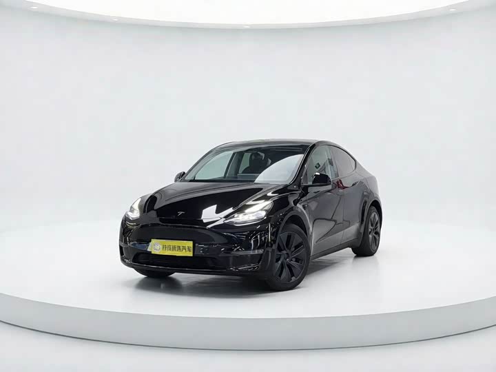 2024 Model Y 2023 long-range all-wheel drive version