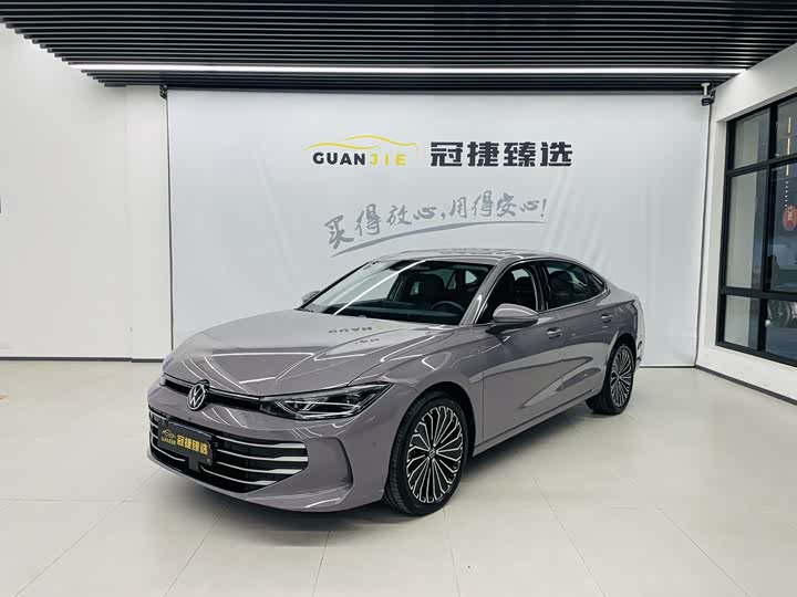 Passat 2025 Pro 380TSI Dragon Edition
