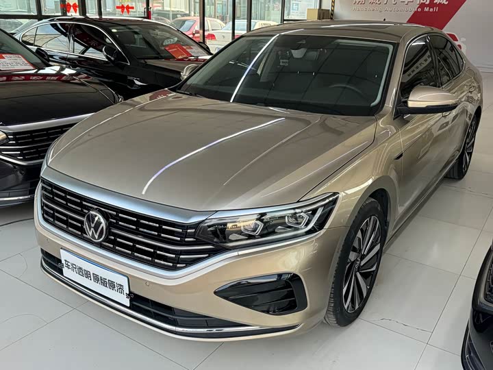 Passat 2022 330TSI Deluxe Edition