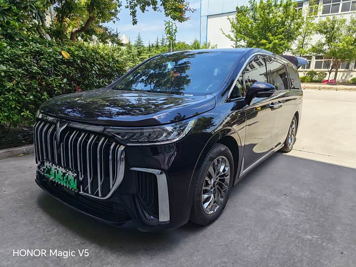 Lantu Dreamer 2024 PHEV ultra-long battery life flagship version