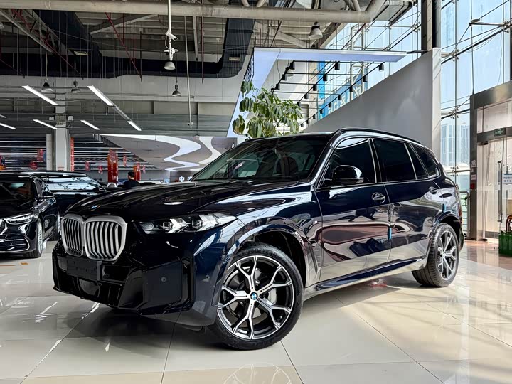 2026 BMW X5 2025 xDrive 30Li Exclusive M Sports Night Package