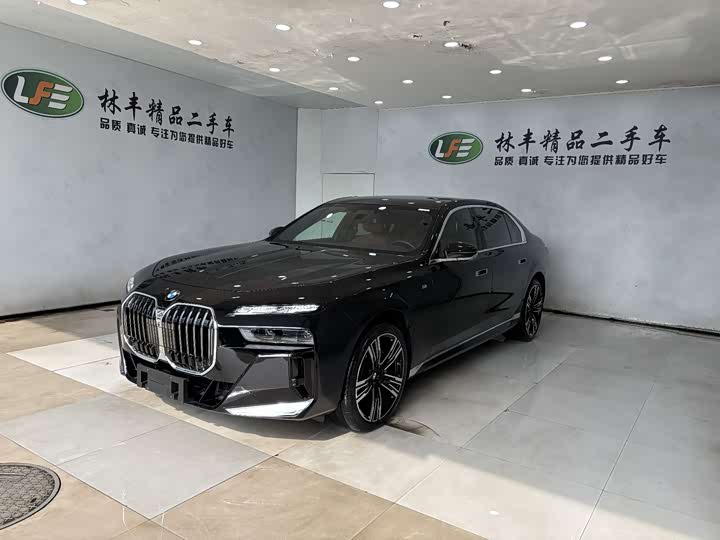2024 BMW7 Series 2023 Model 740Li PremiumModel M Sports Package