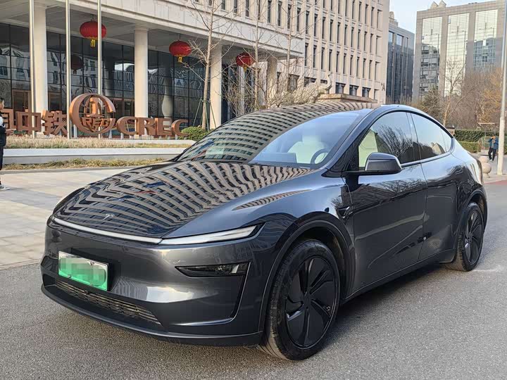Model Y 2025 Model Rear Wheel Drive First Edition