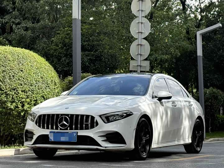2023 Mercedes-Benz A-Class 2023 A 200 L Fashion Model