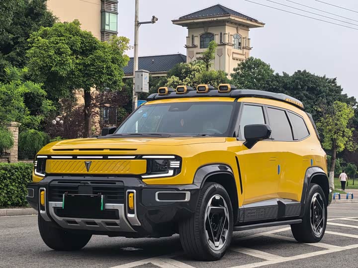 Deepal G318 2025 Model Worry-Free Crossing Edition 4WD Secret Realm Edition