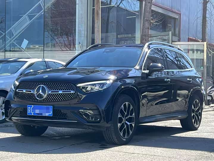 2023 Mercedes-BenzGLC 2023 Model GLC 260 L 4MATIC LuxuryModel 5-seat