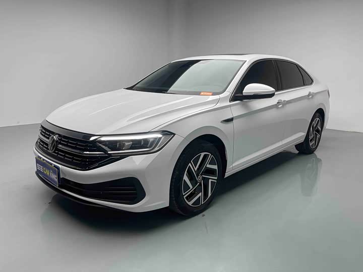 Sagitar 2025 model facelift 2 300TSI DSG transcendent version