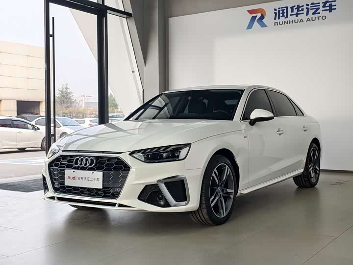 AudiA4L 2020 Model 40 TFSI quattro Luxury dynamic model