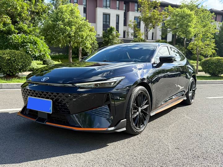2024 ChanganUNI-V 2024 Model 1.5T PremiumSportsModel
