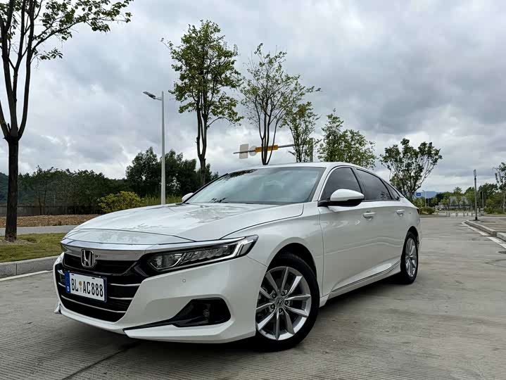 Accord 2022 260TURBO Deluxe Edition