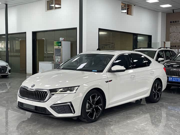 Octavia 2022 Model PRO TSI280 Premium Edition