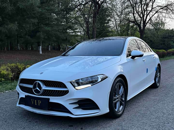 Mercedes-BenzA-Class 2022 Model Facelift A 180 L SportsSedan