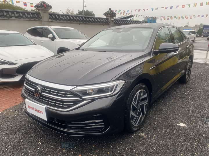 2024 Sagitar 2024 Model 300TSI DSGBeyond Edition