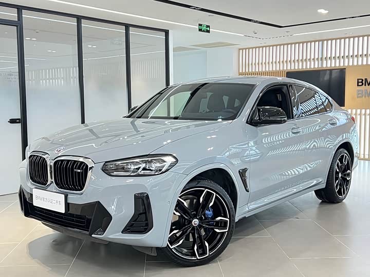 2022 BMWX4 M40i 2022 Model M40i