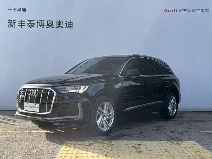 2023 Audi Q7 2023 45 TFSI quattro S line sports