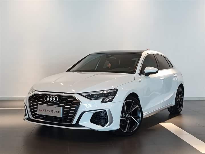 2024 Audi A3 2024 Sportback 35 TFSI stylish and sporty