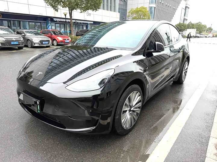 Model Y 2022 Refresh RWD
