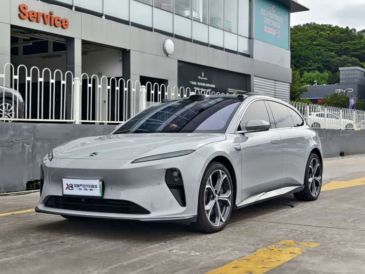 NIO ET5T 2024 model 75kWh Touring