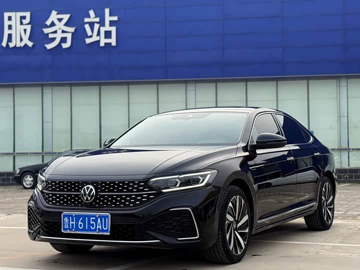 2022 Passat 2022 330TSI Starry Sky Deluxe Edition