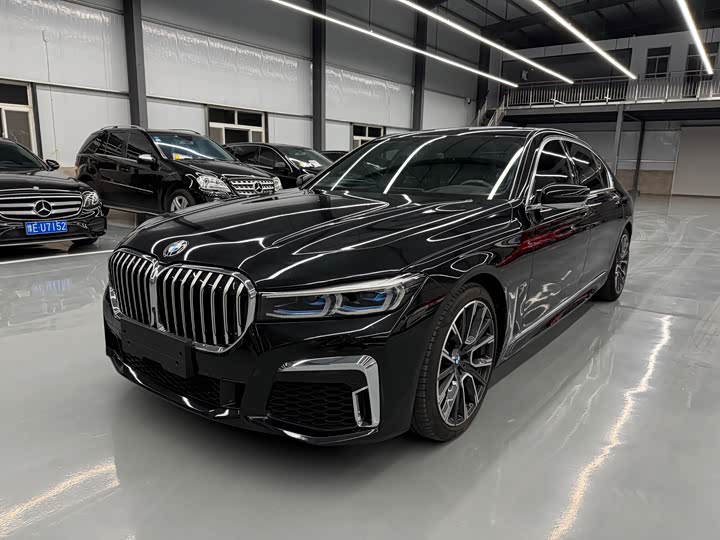 2022 BMW 7 Series 2022 740Li Exclusive M Sports Package