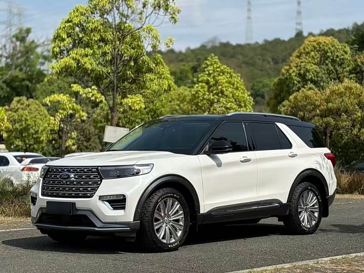 2022 Explorer 2020 EcoBoost 285 four-wheel drive titanium version 7 seats