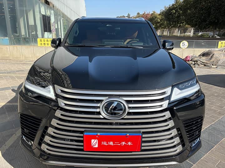 2025 Lexus LX 2025 700h Territory Edition
