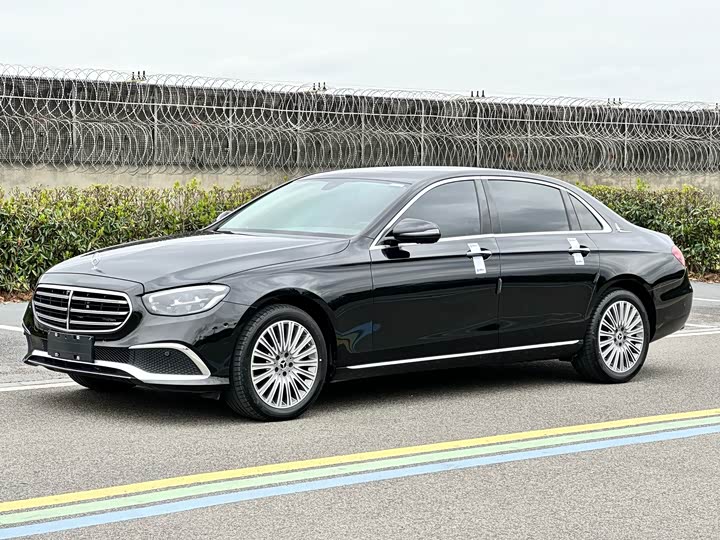 2023 Mercedes-Benz E-Class 2023 E 300 L luxury model