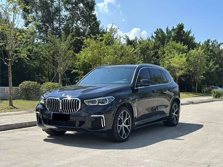 2023 BMW X5 2022 facelift xDrive 40Li M sports package