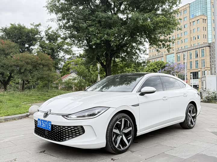 Lamando 2023 Model LamandoL 280TSI DSG Cool Edition