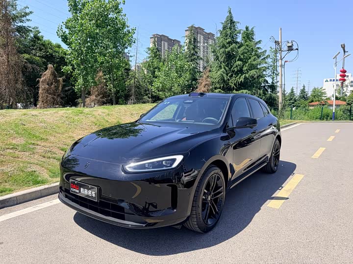 2025 AITOM5 2025 Model Extended Range Ultra RWD Edition