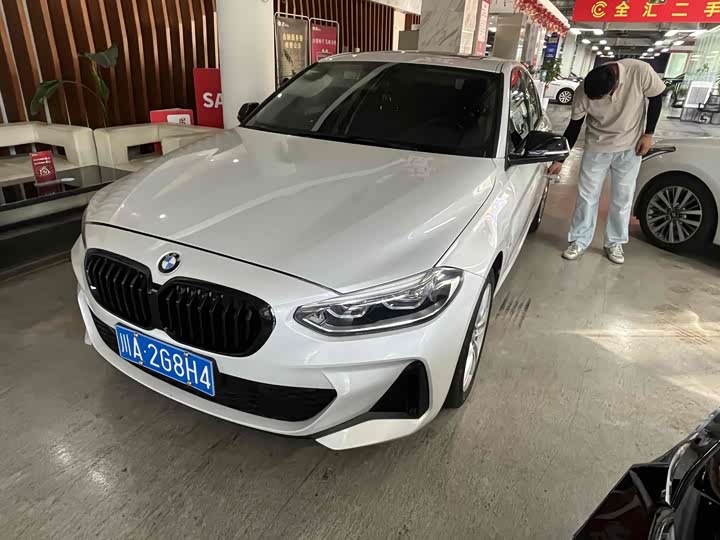 BMW 1 Series 2021 120i M Sport Night Edition