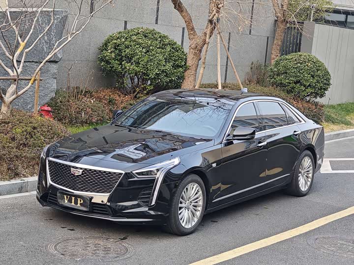 2023 Cadillac CT6 2022 28T luxury model