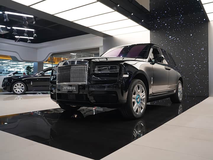 Cullinan 2018 five-seater version