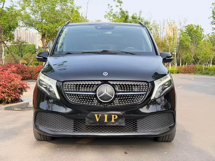 Mercedes-BenzV-Class 2021 Model V 260 L Long Wheelbase Premium Edition