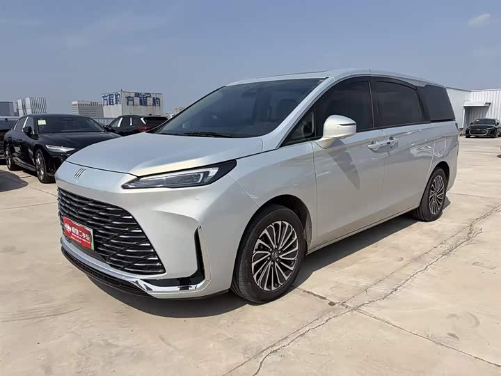 Buick GL8 PHEV 2025 Model Lushang Intelligent Edition