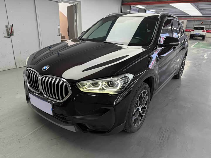 BMW X1 2021 sDrive25Li Leading Model