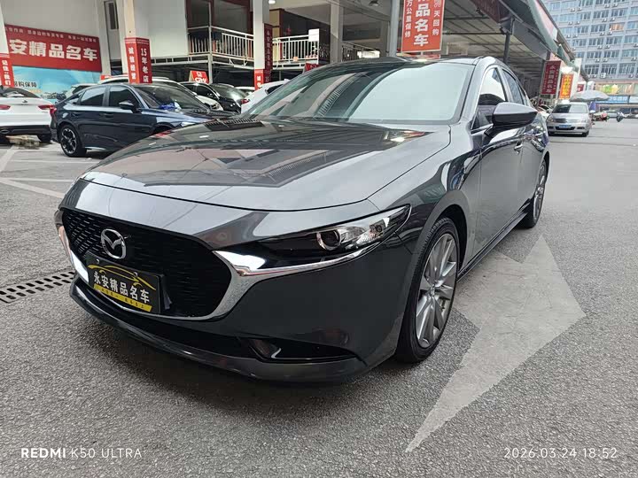 2022 2022 Mazda3 2.0L Automatic Elegance Edition