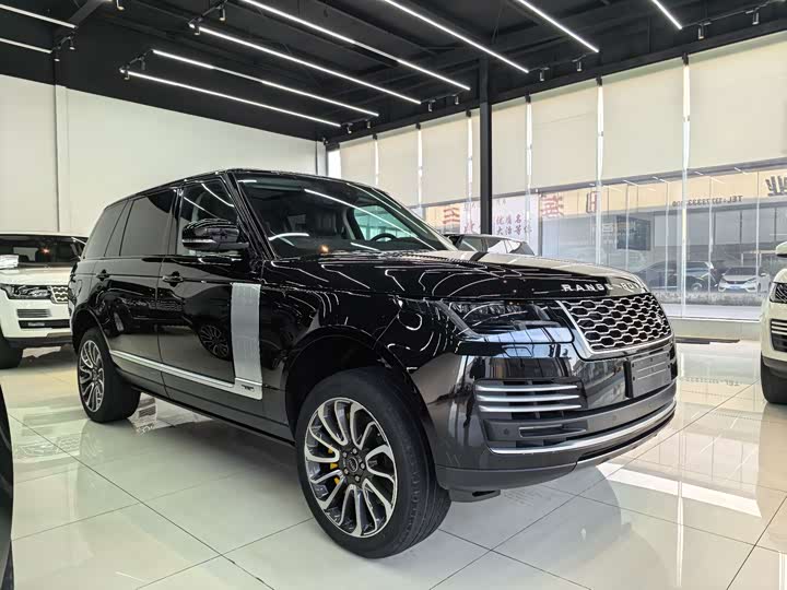 2021 Range Rover 2021 3.0 L6 Legend Extended Classic Edition