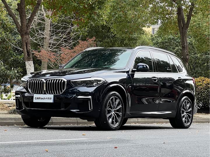 2023 BMW X5 2022 xDrive30Li M Sport Package