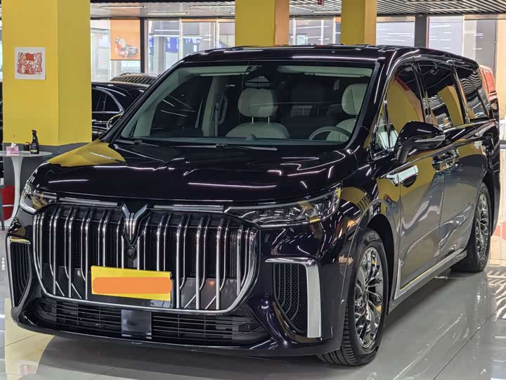 Lantu Dreamer 2024 PHEV ultra-long battery life flagship version