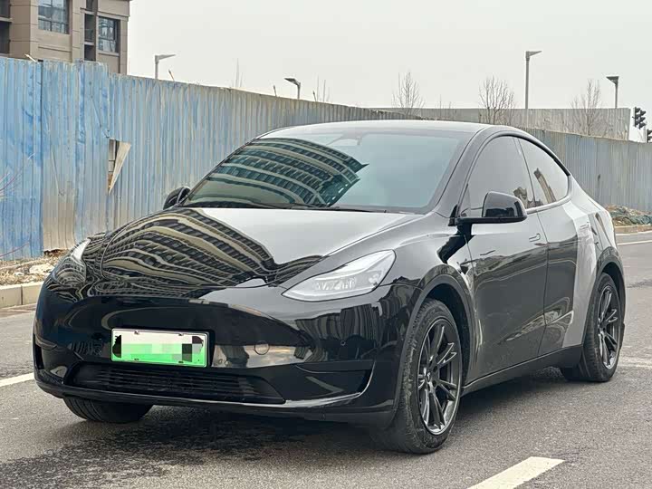 2024 Model Y 2023 rear-wheel drive version