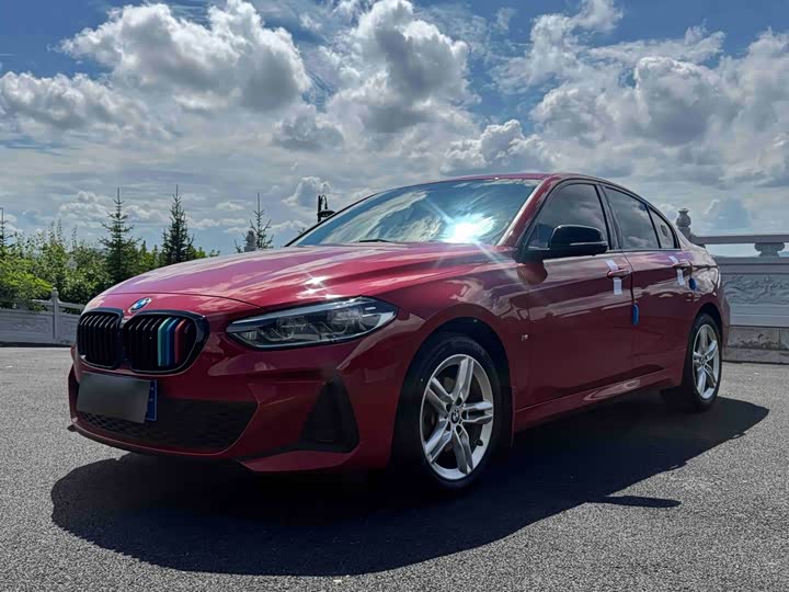 BMW 1 Series 2021 120i M Sports Night Edition