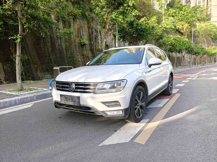 Tiguan L 2021 Model 330TSI Automatic 2WD Smart Edition